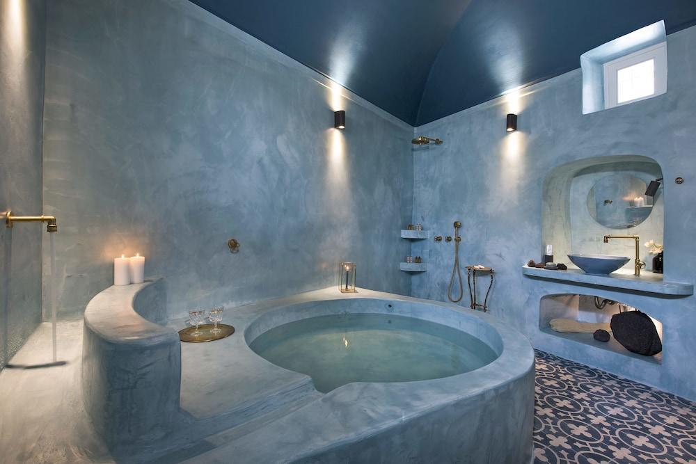 Dimael Mansion Hotel Santorini Island Exterior photo