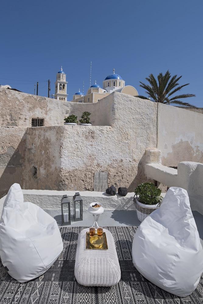 Dimael Mansion Hotel Santorini Island Exterior photo